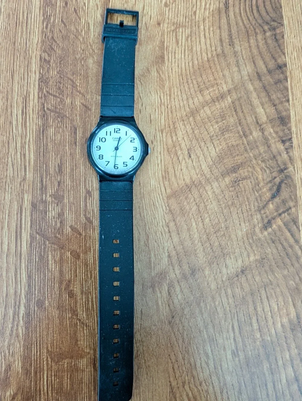 Vintage Casio Quartz  Men's Watch